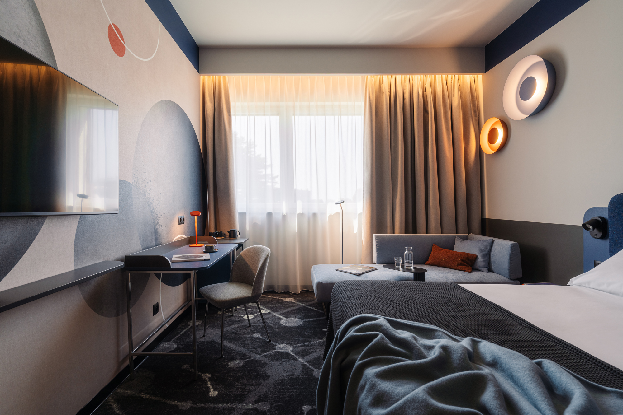 Fly Me to the Moon Ibis Styles Katowice